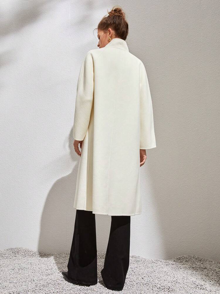 ファンネルネック ボタンフロント オーバーコート