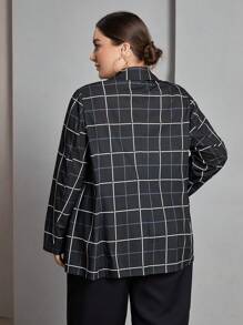 SHEIN Essnce Plus Blazer À Carreaux À Bouton