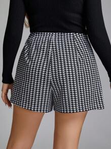 SHEIN Clasi 大碼千鳥格印花鈕扣細節短褲 - 黑與白 - 查看 2