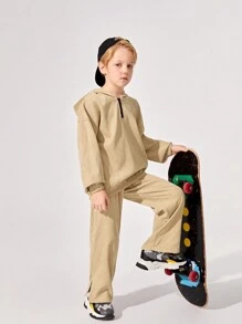 SHEIN 男大童字母補丁細節落肩袖連帽衫和下擺開叉長褲 - 卡其色 - 查看 4
