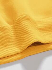 Manfinity LEGND 男士秋季虎纹印花运动衫 - 黃色 - 查看 3