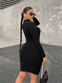 SHEIN SXY 前鏤空小高領緊身毛衣洋裝 - 黑色 - 查看 2