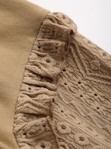 FRIFUL Lỗ gắn thêu tay áo lá sen Viền Ruffle Áo thun - Màu Khaki - Xem 5