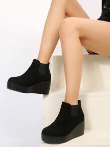 女士厚底短靴和踝靴，休闲时尚度假观光日常穿着，黑色防水坡跟短靴，秋冬 - 黑色 - 查看 4