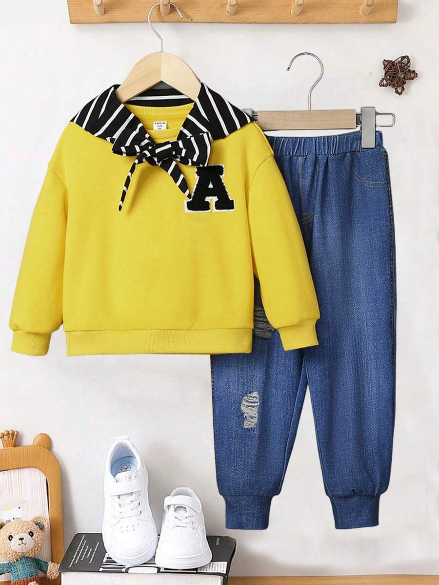 SHEIN Chàng trai trẻ Thư được vá Áo chui đầu & Denim Hiệu ứng Quần & Sọc Khăn choàng - Màu vàng - Xem 1