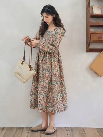 FRIFUL 小碎花印花方领灯笼袖罩衫连衣裙、荷叶边、秋装长袖连衣裙