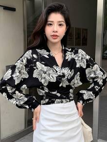 DAZY Floral Print Surplice Neckline Drop Shoulder Blouse - Black - View 4