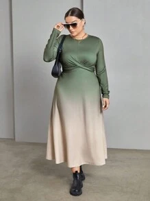 SHEIN Essnce 大碼漸變圖案前扭結A字洋裝 - 綠色 - 查看 1