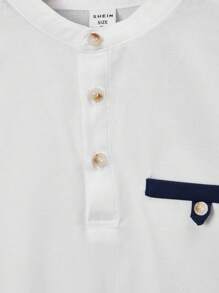 SHEIN Conjunto De 2 Piezas De Uniforme De Escuela Para Niño Adolescente, Con Cuello Simulado, Camiseta De Manga Corta Y Pantalón - Azul y blanco - Ver 4