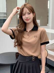 DAZY Heart Embroidery Contrast Collar Tee - Khaki - View 4