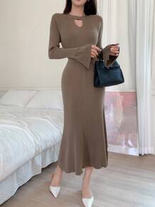 DAZY 鑰孔領褶邊袖毛衣連衣裙 - 棕色 - 查看 5