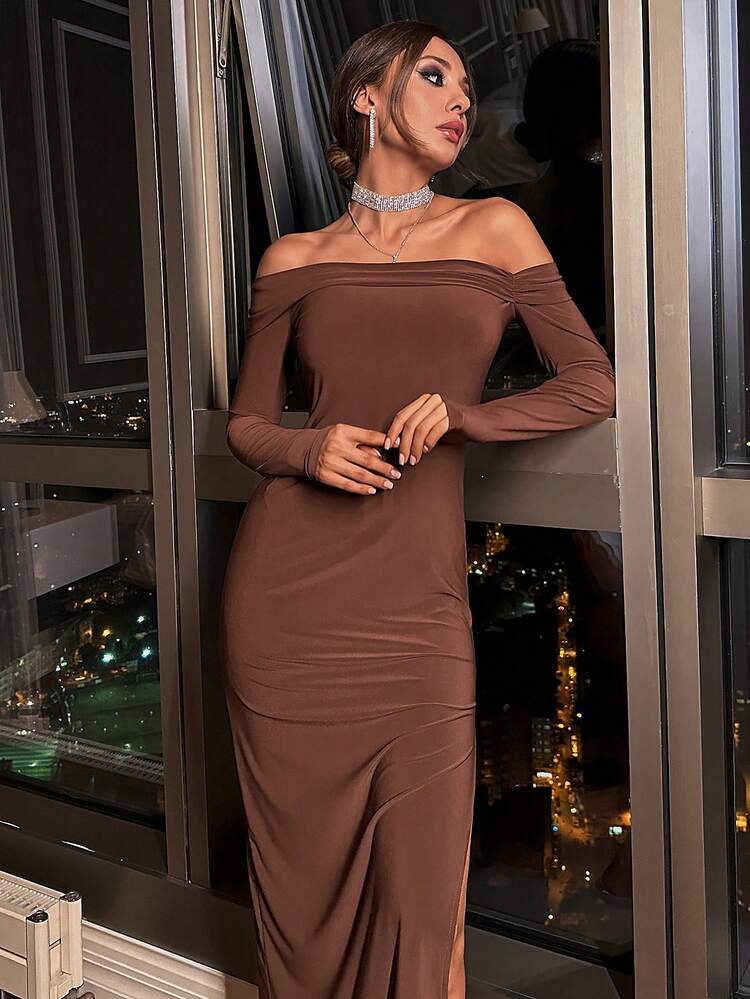 EURMUSE 一字肩褶邊高衩洋裝 - 咖啡 - 查看 3