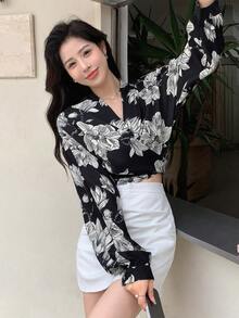 DAZY Floral Print Surplice Neckline Drop Shoulder Blouse - Black - View 6