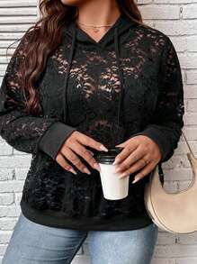 SHEIN LUNE 大碼花卉蕾絲抽繩連帽衛衣 - 黑色 - 查看 1