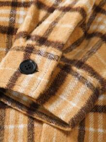 Manfinity Homme Men Plaid Print Flap Pocket Shacket
