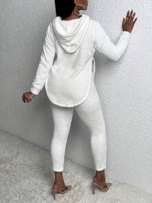Slaydiva Áo hoodie và quần ống rộng vai rớt, xẻ tà. - trắng - Xem 3