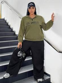 SHEIN EZwear Plus Letter Graphic Half Zip Hooded Jacket - Green - View 2