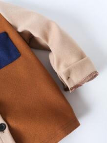 Jeune Garçon Manteau À Blocs De Couleurs Patch À Poche À Bouton