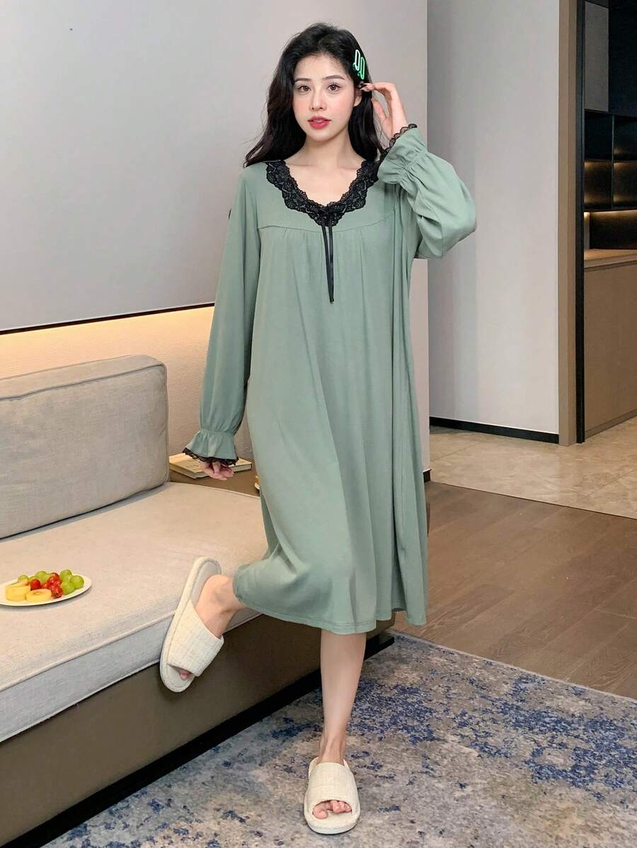 DAZY Váy ngủ có tay áo viền ren tương phản - màu xanh lá - Xem 1