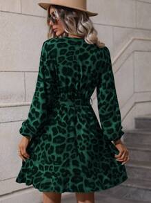 SHEIN LUNE In hoa Báo Tay áo lồng đèn Viền Ruffle Bọc Váy có thắt lưng - Màu xanh lá cây đậm - Xem 2