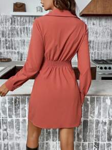 SHEIN Frenchy 純色正面褶飾襯衫式洋裝 - 藕粉色 - 查看 2