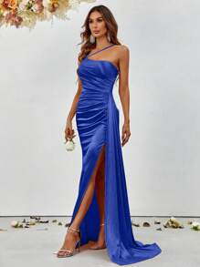 不對稱領褶邊高衩緞面洋裝