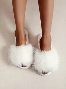 Fall/Winter New Arrival Plush Women's Indoor Slippers,Fluffy Slippers - White - View 1