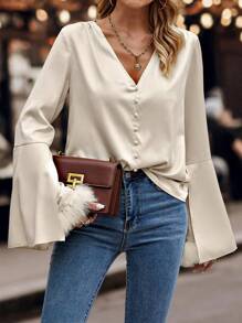 SHEIN Clasi Blouse Unicolore À Bouton Manches Évasées