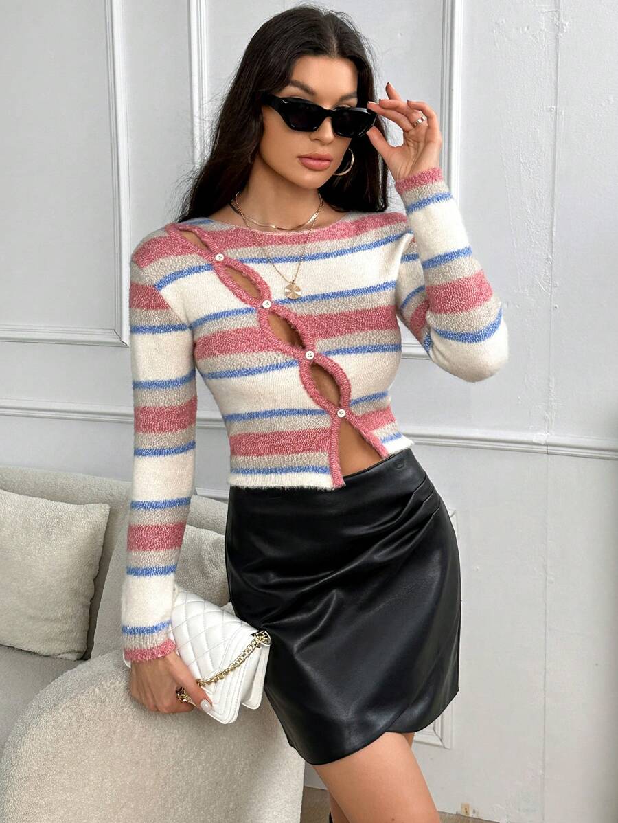 SHEIN Essnce 條紋圖案正面鏤空鏤空短款毛衣 - 彩色 - 查看 1