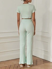 Cottnline 純色短款 T 恤和喇叭褲 - 綠色 - 查看 2