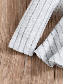 SHEIN 女小童條紋針織荷葉邊下擺腰帶T恤和緊身褲 - 灰色 - 查看 3