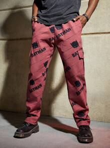 ROMWE MEN Batman X ROMWE Guys Letter & Cartoon Graphic Flap Pocket Side Drawstring Waist Cargo Pants - Multicolor - View 7