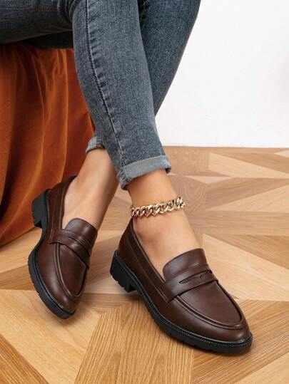 2025 Autumn Women's Simple And Casual Flat Loafers