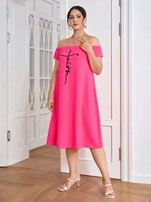 SHEIN LUNE Plus Letter Graphic Off Shoulder Dress Maxi Women Outfit - Hot Pink - View 5