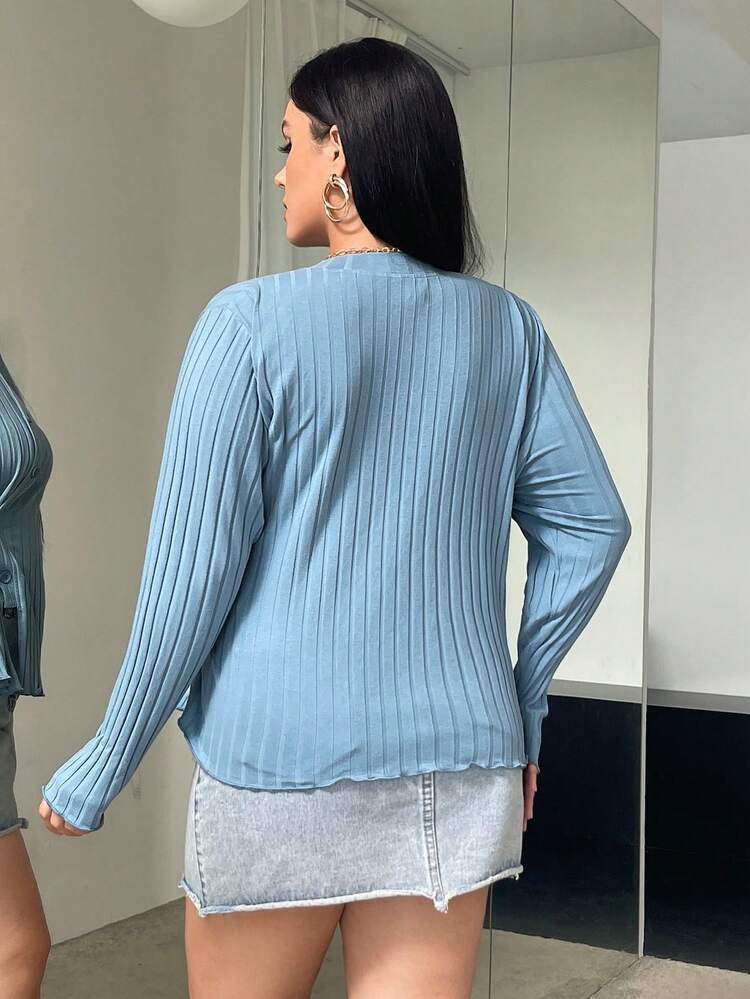 Plus Lettuce Trim Button Front Tee