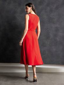 MOTF PREMIUM CUTOUT BOW DETAIL DRESS - Red - View 8