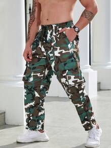 Manfinity LEGND 寬鬆款男士大碼迷彩印花口袋貨物褲 - 彩色 - 查看 4