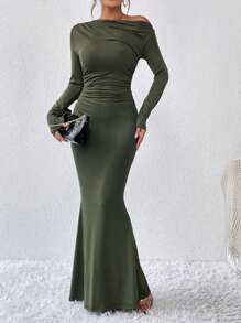 Allurite Vestido largo con cuello asimétrico, drapeado y bajo de cola de sirena para mujeres, atuendo de otoño - Verde militar - Ver 1