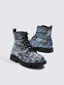 时尚温暖的街头风格短靴，适合女孩，配有多种颜色装饰、平跟和保暖内衬 - 彩色 - 查看 10