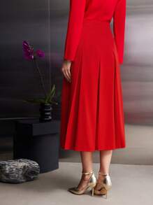 MOTF PREMIUM PLEATED FROG BUTTON SKIRT - Red - View 9