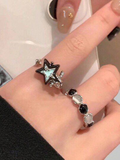 Goth 2pcs Fashion Iron Alloy Star Decor Ring For Women For Daily Decoration