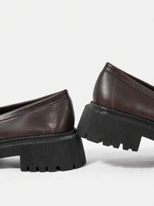 SheIn MOD 女性時尚粗跟樂福鞋 - 彩色 - 查看 5