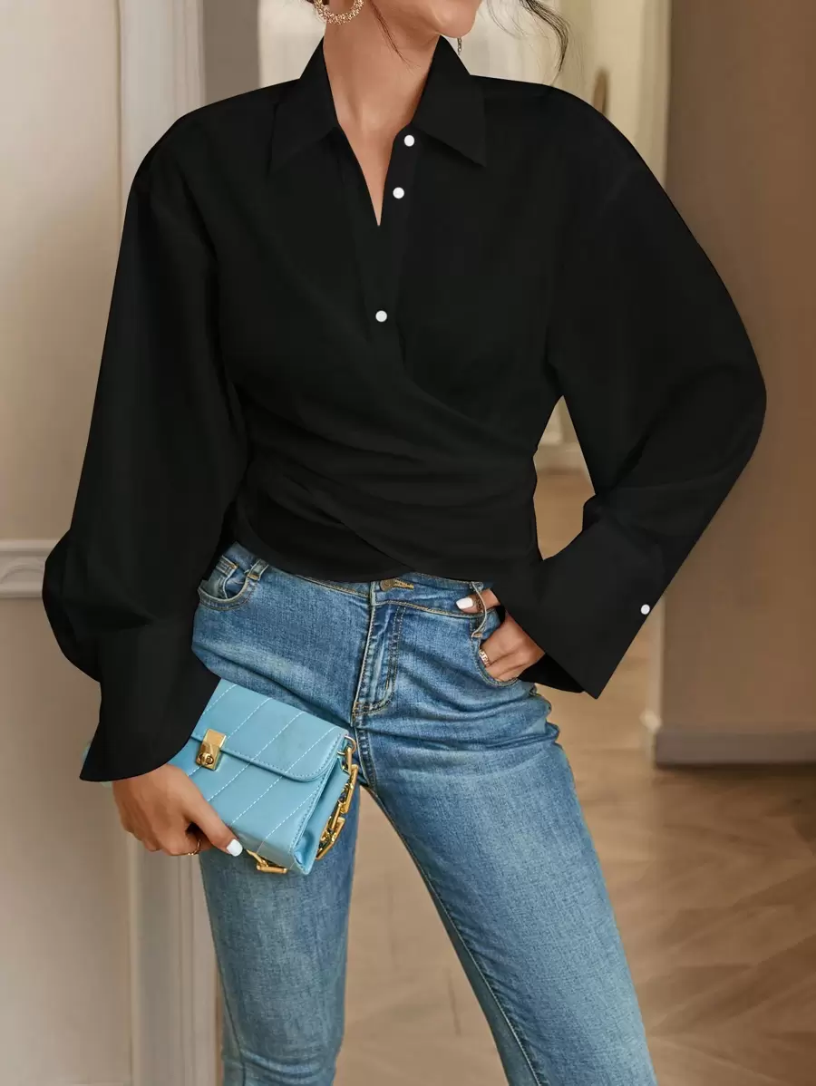 SHEIN Privé 淨色後繫帶裹身襯衫 - 黑色 - 查看 1