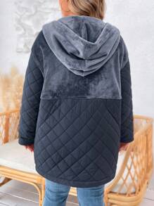 SHEIN LUNE 大碼雙口袋落肩袖連帽絎縫外套 - 灰色 - 查看 2