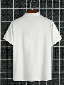 Manfinity 寬鬆男士polo衫,搭配印有字母圖形設計