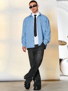 Manfinity Hypemode Loose Fit Men's Pocket Patched Denim Shirt - Light Wash - View 4