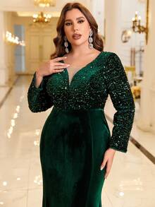Plus Contrast Sequin Mermaid Hem Velvet Dress - Green - View 4