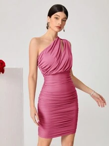 SHEIN Belle Vestido ajustado con pliegues y abertura en un hombro - Rosa Fucsia - Ver 3