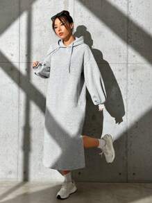 Muchica Vestido con capucha y cordón en el muslo con hombros caídos