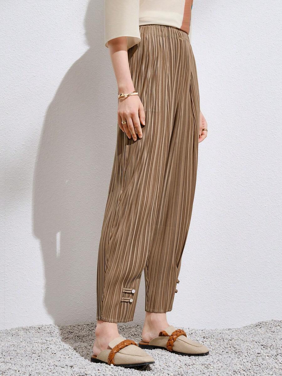 Chiquease Pantalones con detalle de botones y cintura alta - Café integral - Ver 1